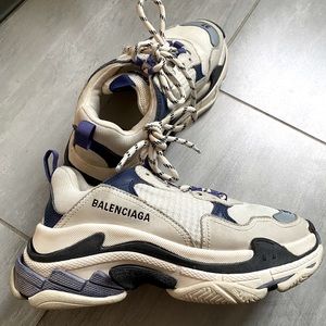 BALENCIAGA Triple S Sneakers
